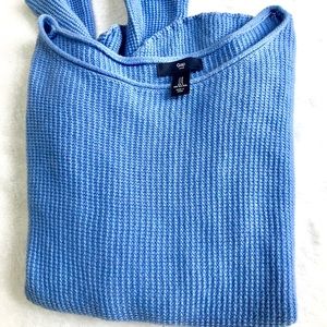 Simple GAP Sweater!
